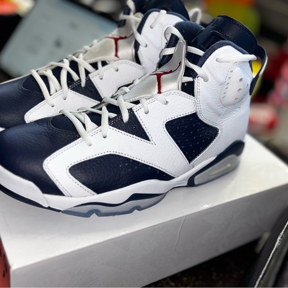 Jordan Men’s Athletic Shoes White Navy Blue Air Jordan 6 Retro 2024 Olympic main image 4